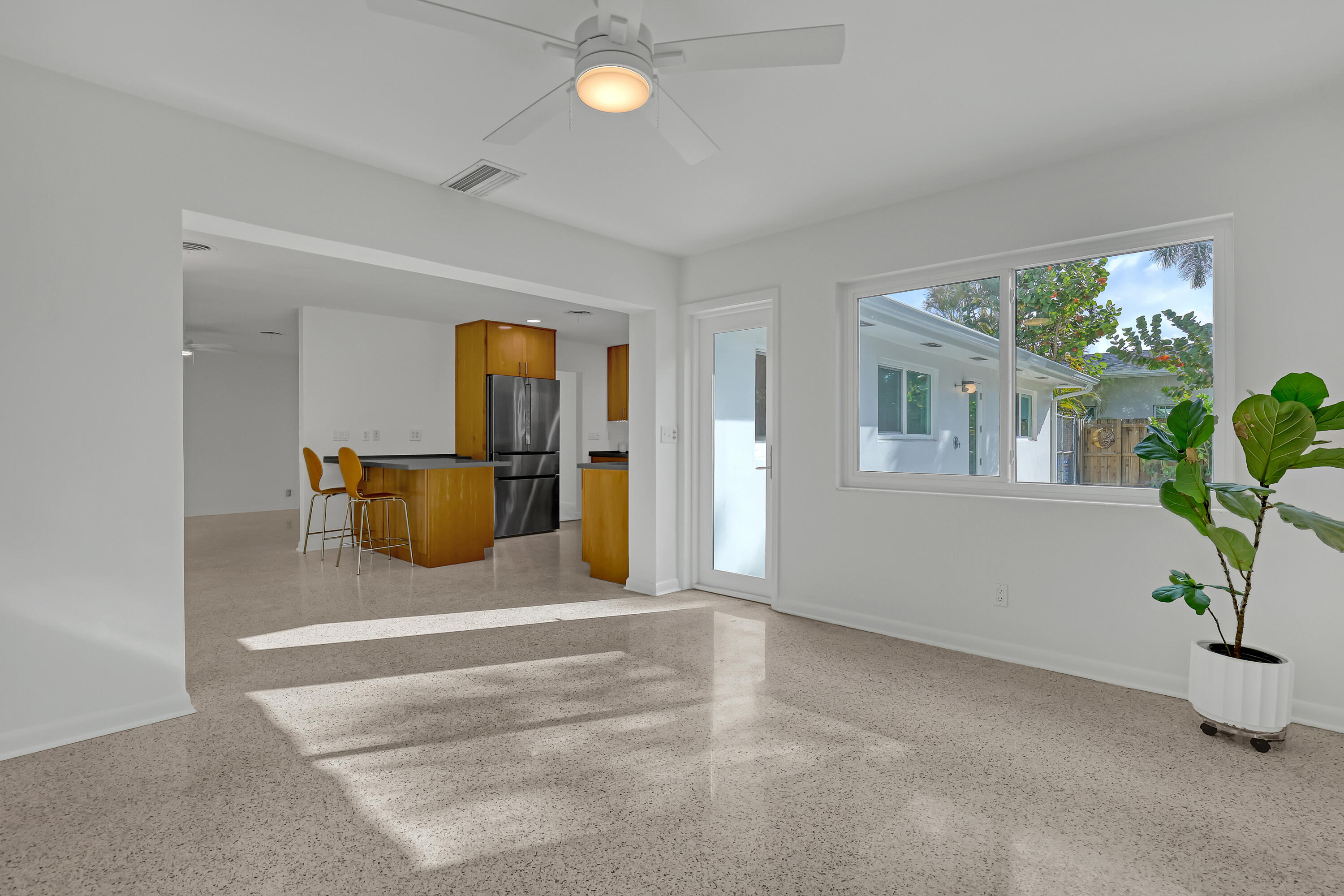 532 Gulf Road North Palm Beach, FL 33408 - Photo 21 of 50 532 Gulf (16)