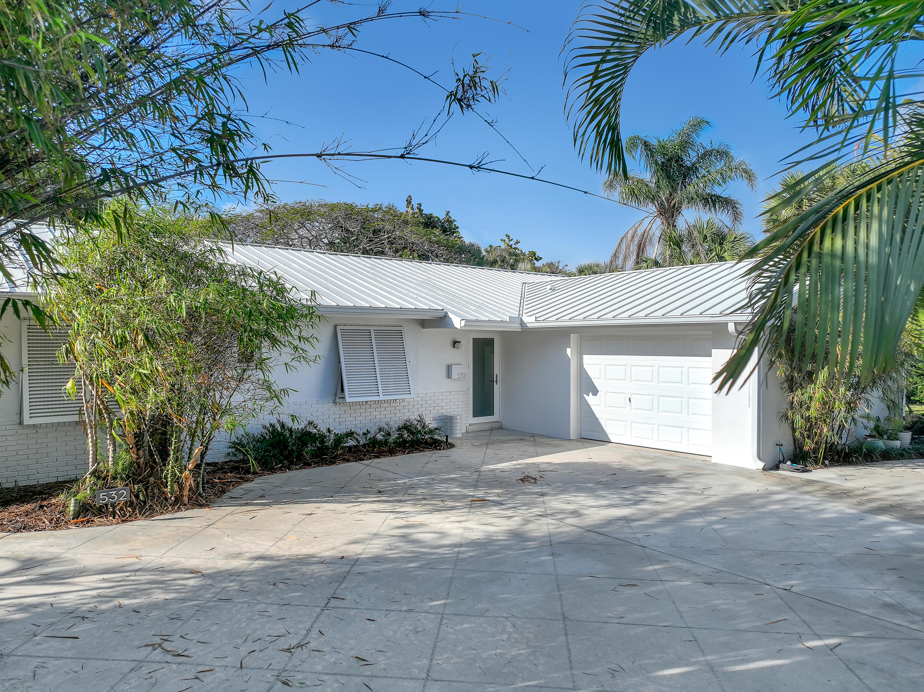 532 Gulf Road North Palm Beach, FL 33408 - Photo 34 of 50 532 Gulf (45)