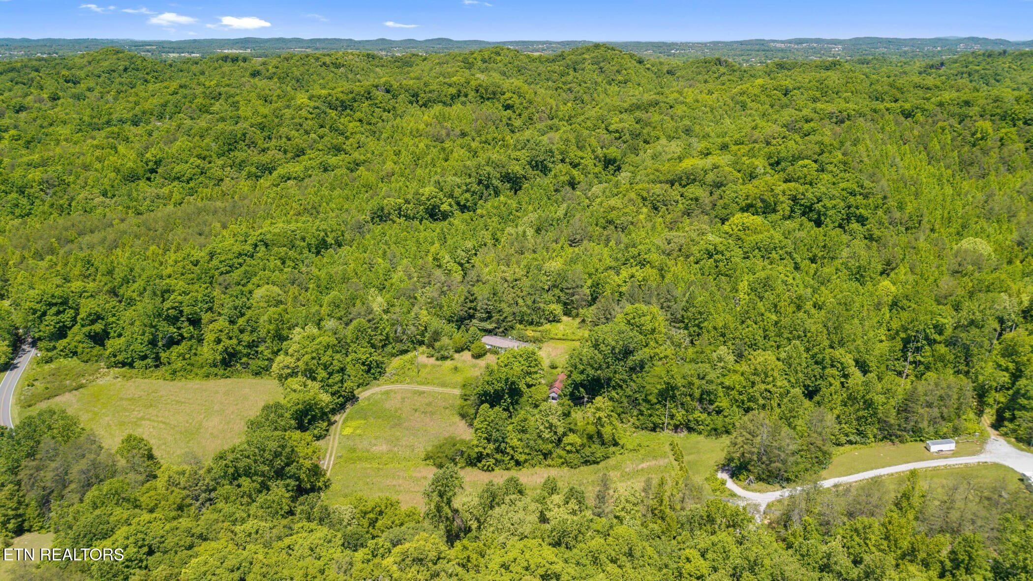 3 Rd Seymour Tn 37865 Seymour, TN 37865 - Photo 2 of 23 dji_20260514124705_0250_d