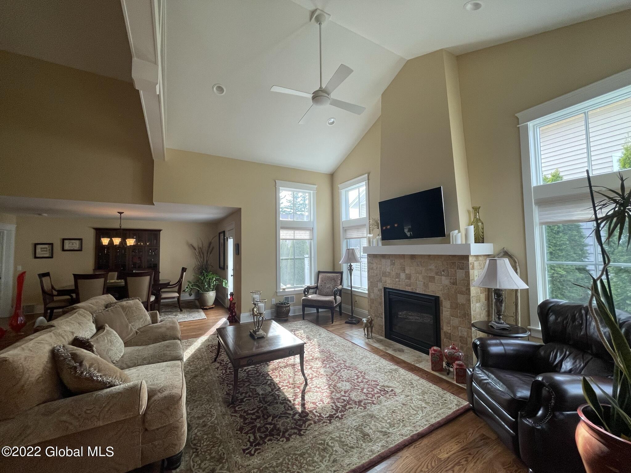 15 Abbey Road Bethlehem, NY 12054 - Photo 11 of 103 IMG_4627