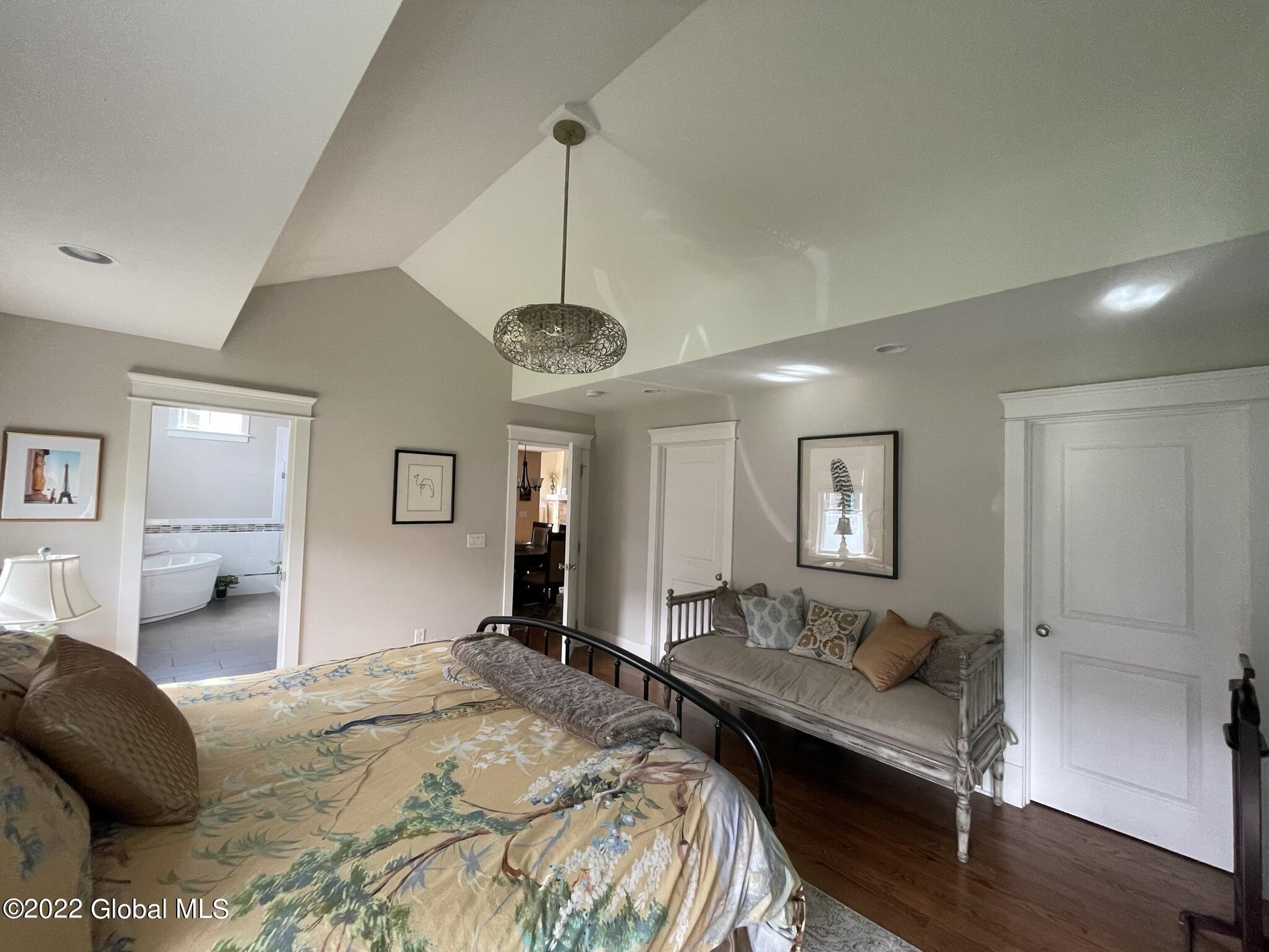 15 Abbey Road Bethlehem, NY 12054 - Photo 31 of 103 IMG_4587