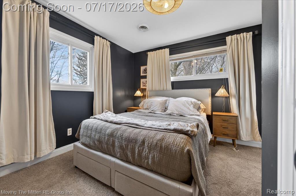 48188 Harris Road Belleville, MI 48111 - Photo 15 of 40