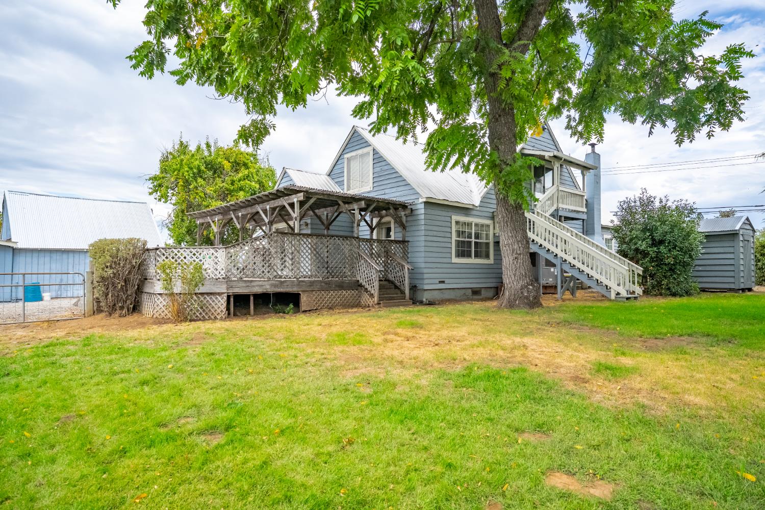 6340 Grizzly Flat Road Somerset, CA 95684 - Photo 18 of 92 a house view with a outdoor space