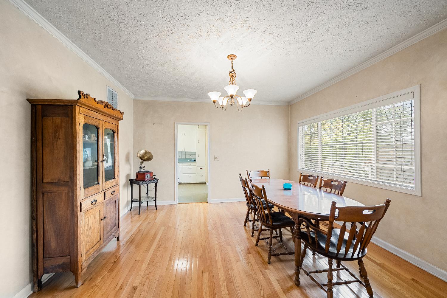 6340 Grizzly Flat Road Somerset, CA 95684 - Photo 30 of 92 a view of a dining room with furniture and wooden floor