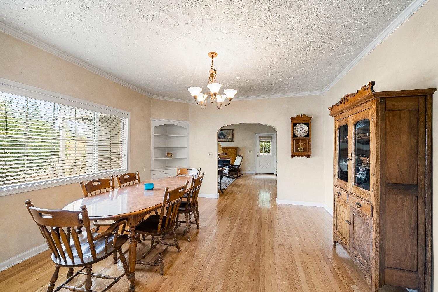 6340 Grizzly Flat Road Somerset, CA 95684 - Photo 31 of 92 a view of a dining room with furniture window and wooden floor