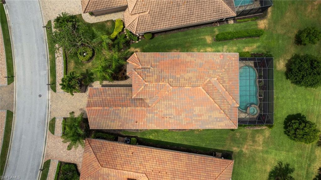 6541 Roma Way Naples, FL 34113 - Photo 32 of 38 Gallery Image 32