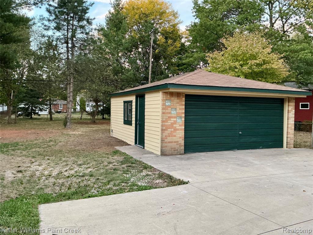 925 East 14 Mile Road Clawson, MI 48017 - Photo 20 of 22