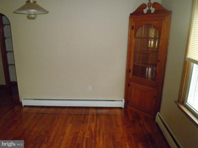 427 North Clear Ridge Road Union Bridge, MD 21791 - Photo 8 of 24 Dining Room