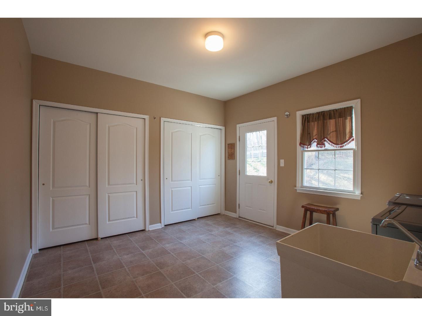 3813 Green Ridge Road Furlong, PA 18925 - Photo 13 of 25 Laundry Room