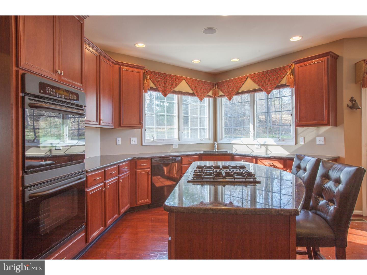 3813 Green Ridge Road Furlong, PA 18925 - Photo 8 of 25 Kitchen