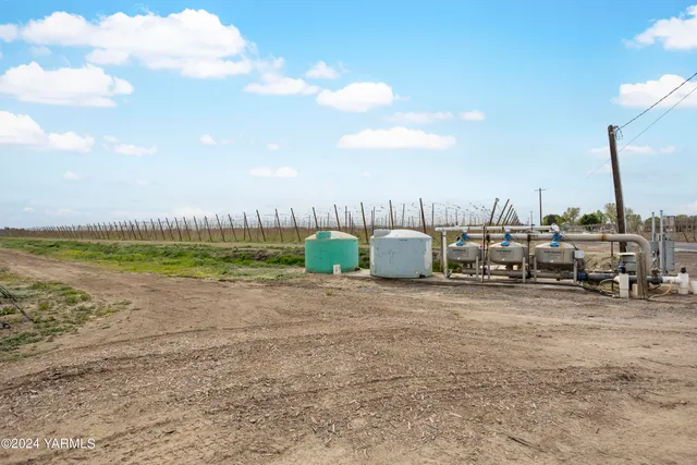 $3,400,000 | Tbd Tbd Puterbaugh/forsell Road, Grandview, WA 98930