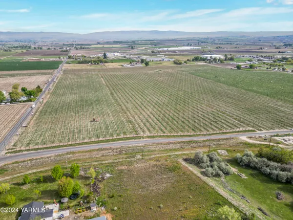 $3,400,000 | Tbd Tbd Puterbaugh/forsell Road, Grandview, WA 98930