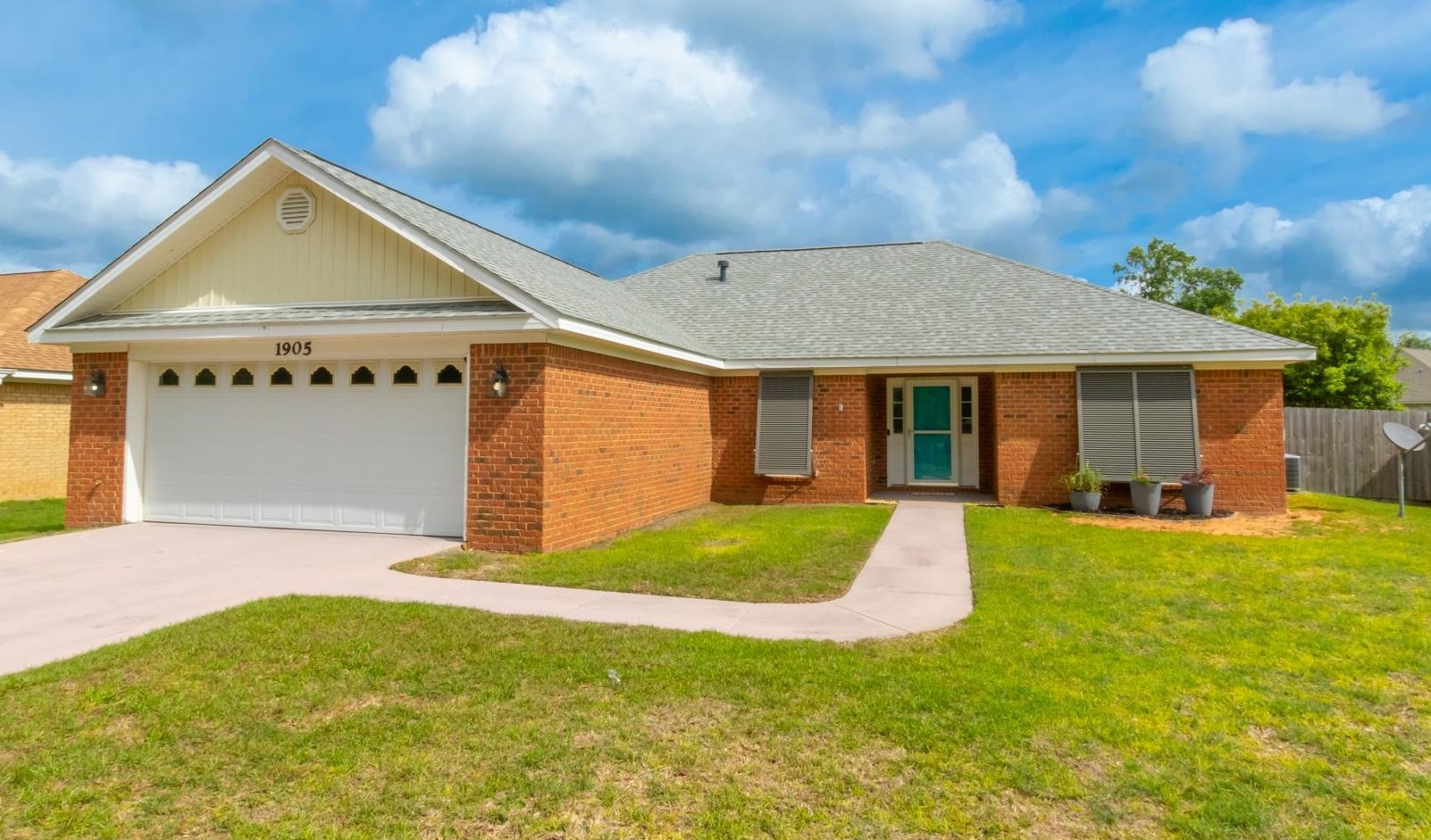 1905 South Bay Street Foley, AL 36535 - Photo 1 of 19