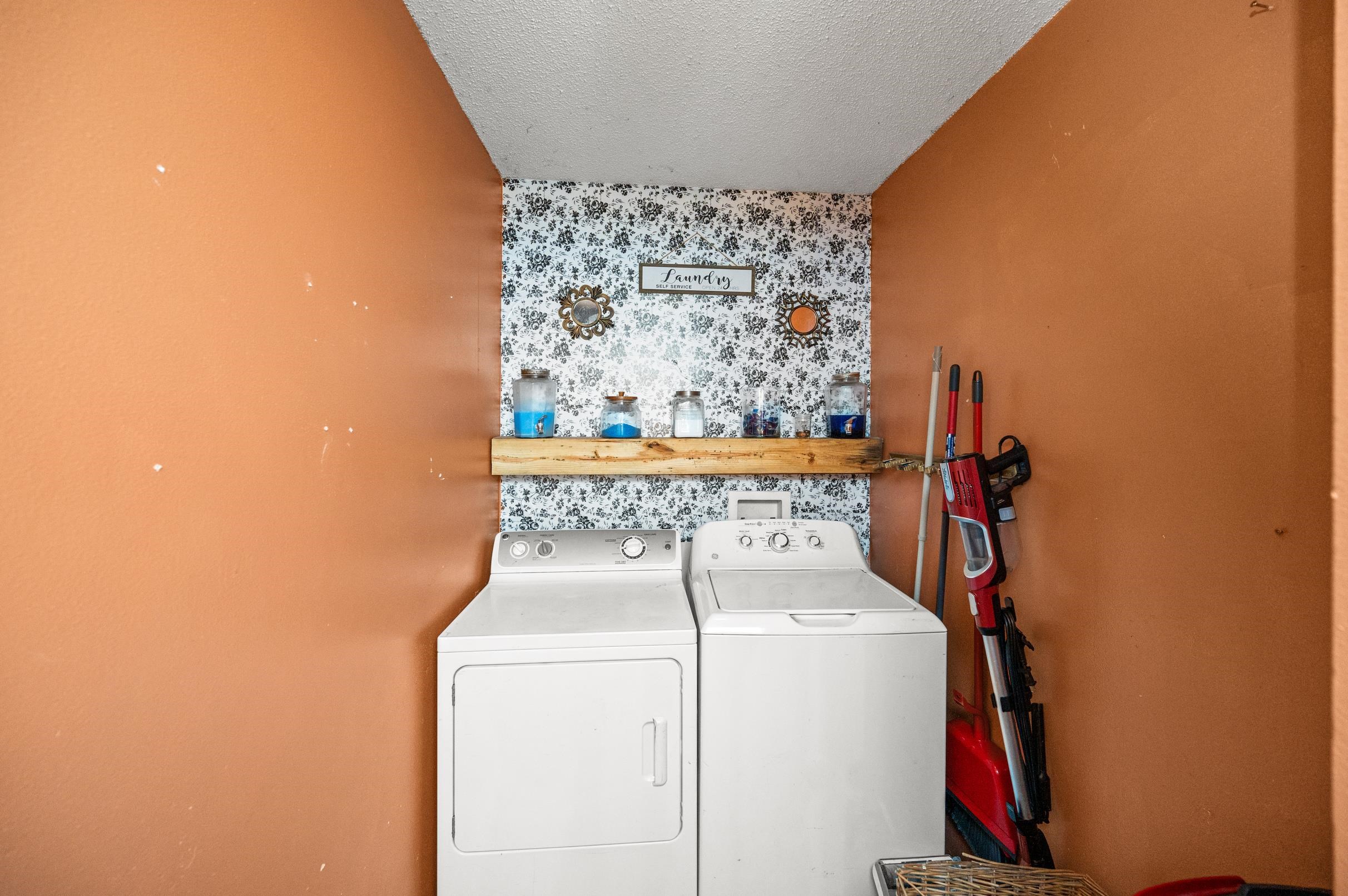 1603 Abbey Loop Foley, AL 36535 - Photo 28 of 35 Laundry
