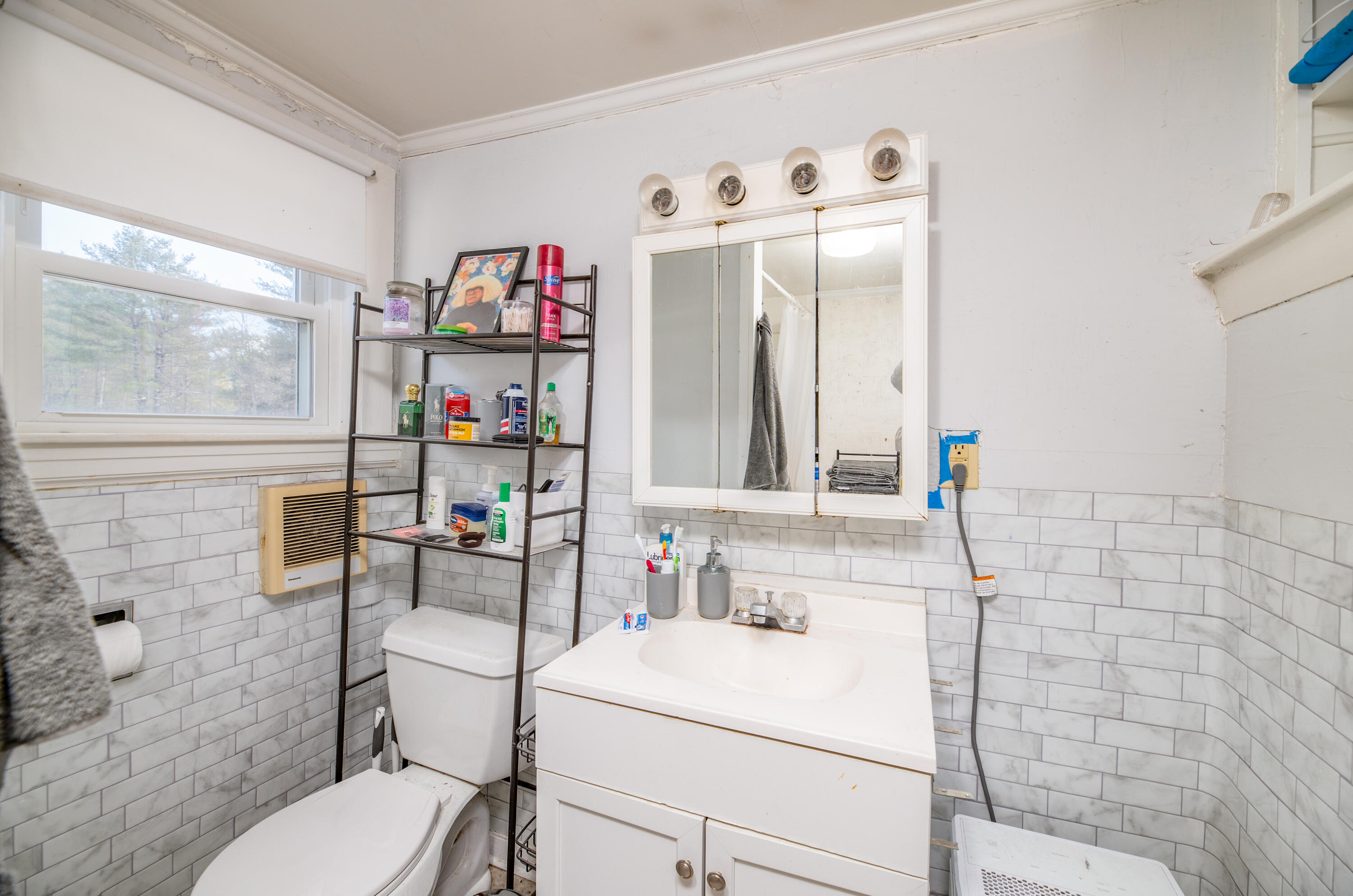528 Cony Road Augusta, ME 04330 - Photo 31 of 48 Interior24