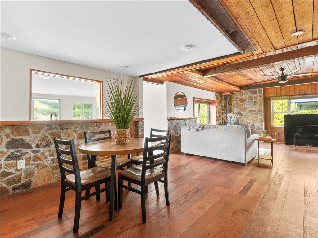 182 Acres Of Pine Road Coventry, RI 02816 - Photo 8 of 29 Dining area