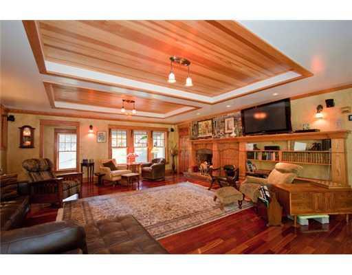 152 Mountain Road Falmouth, ME 04105 - Photo 9 of 25 Den/Family/Great Room.