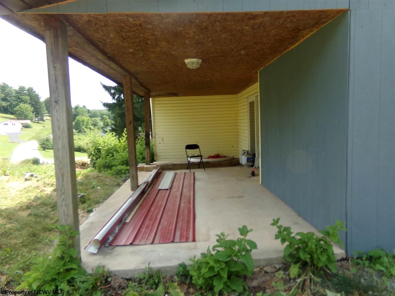 51 Midway Road Belington, WV 26250 - Photo 4 of 16 Gallery Image 4