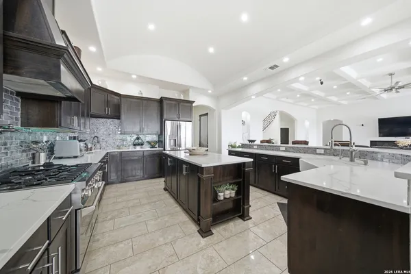 $2,485,000 | 205 County Road 2727, Mico, TX 78056