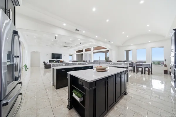 $2,485,000 | 205 County Road 2727, Mico, TX 78056