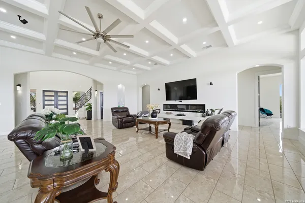 $2,485,000 | 205 County Road 2727, Mico, TX 78056