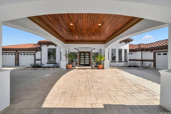 $2,485,000 | 205 County Road 2727, Mico, TX 78056