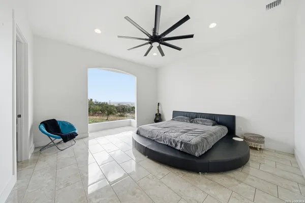 $2,485,000 | 205 County Road 2727, Mico, TX 78056