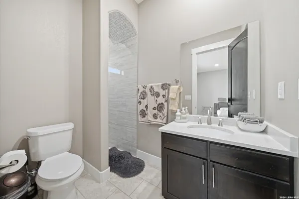 $2,485,000 | 205 County Road 2727, Mico, TX 78056