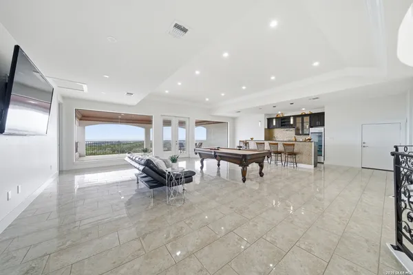 $2,485,000 | 205 County Road 2727, Mico, TX 78056