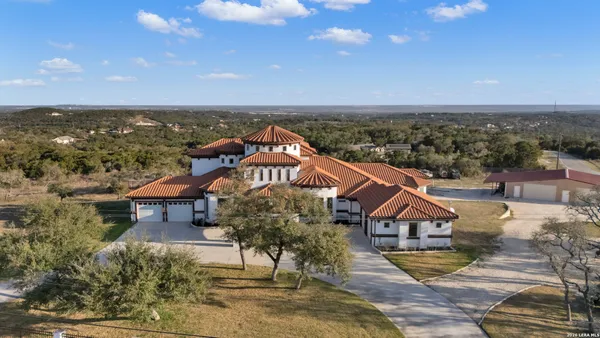 $2,485,000 | 205 County Road 2727, Mico, TX 78056