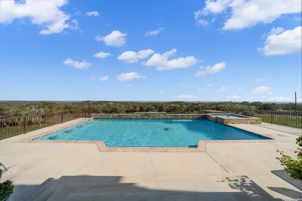 $2,485,000 | 205 County Road 2727, Mico, TX 78056