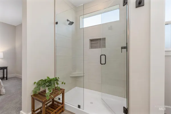 $585,000 | 5712 West Elk Trail Street, Eagle, ID 83714