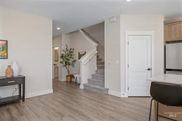 $585,000 | 5712 West Elk Trail Street, Eagle, ID 83714