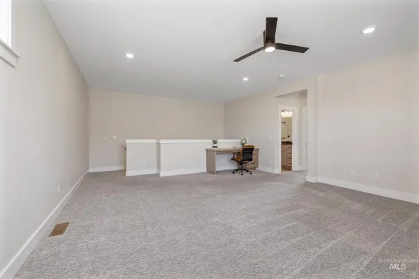 $585,000 | 5712 West Elk Trail Street, Eagle, ID 83714