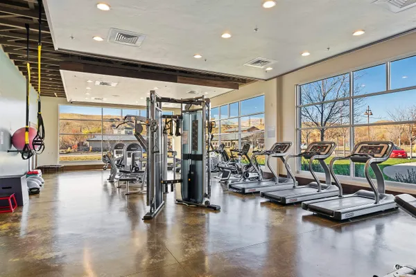 $585,000 | 5712 West Elk Trail Street, Eagle, ID 83714