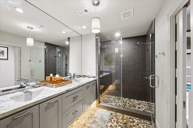 $289,000 | 1900 Lakeside Drive, Seabrook, TX 77586