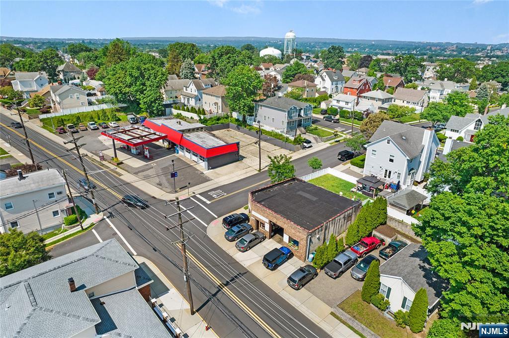 53 Hackensack Street Wood-Ridge, NJ 07075 - Photo 2 of 27