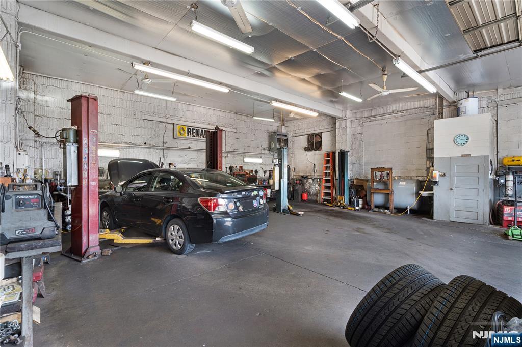 53 Hackensack Street Wood-Ridge, NJ 07075 - Photo 4 of 27