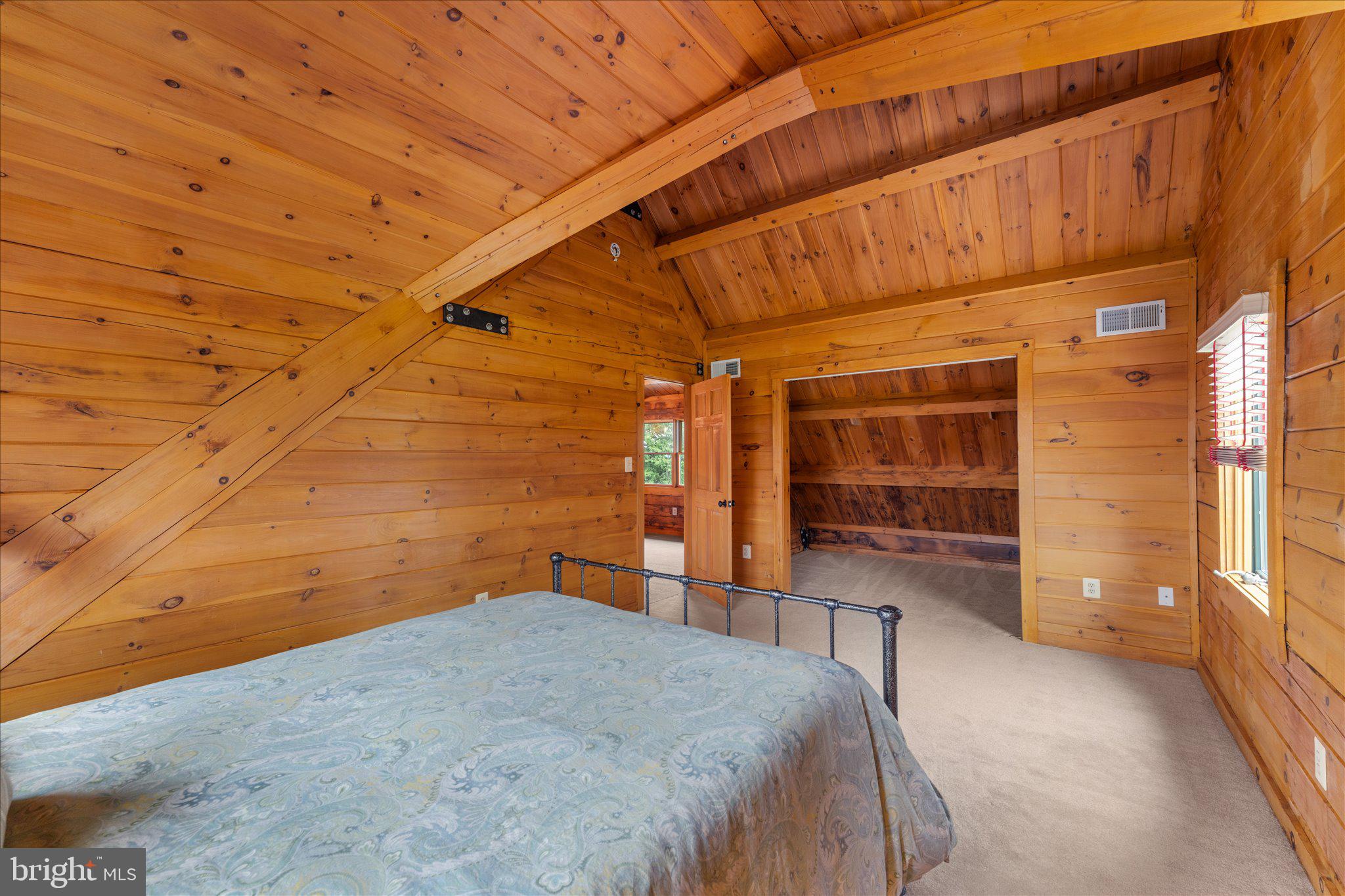 18837 Trinity Church Road Purcellville, VA 20132 - Photo 31 of 51 Upper level bedroom #3