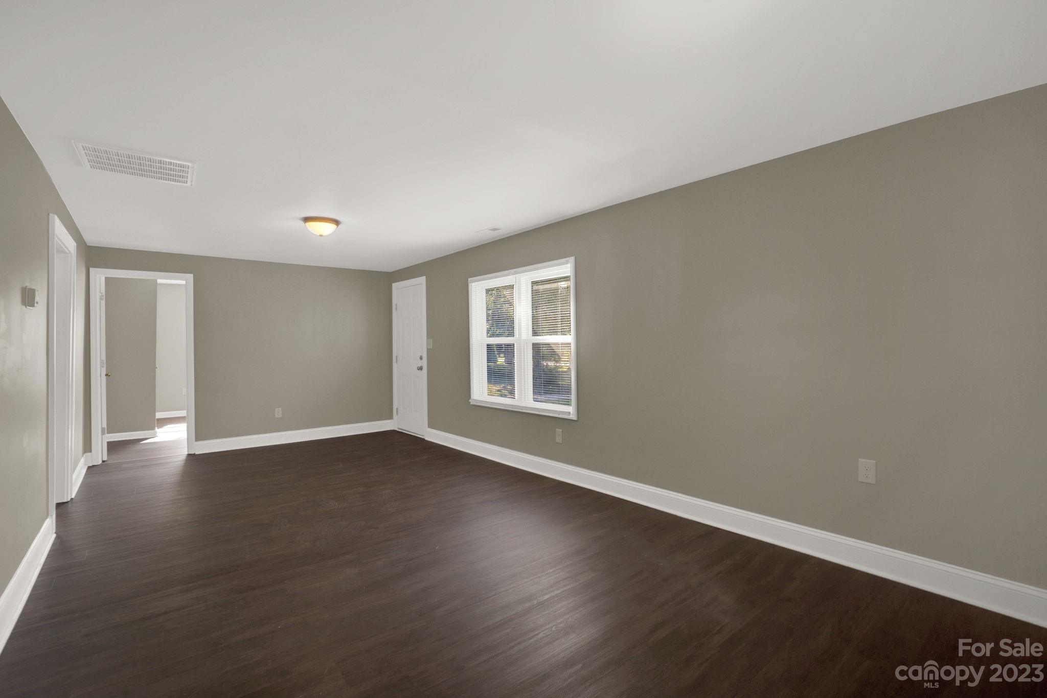 3331 Spencer Road Conover, NC 28613 - Photo 4 of 15 Gallery Image 4