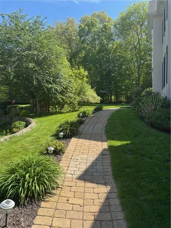 $1,695,000 | 7 Thornwood Drive, Lincoln, RI 02865