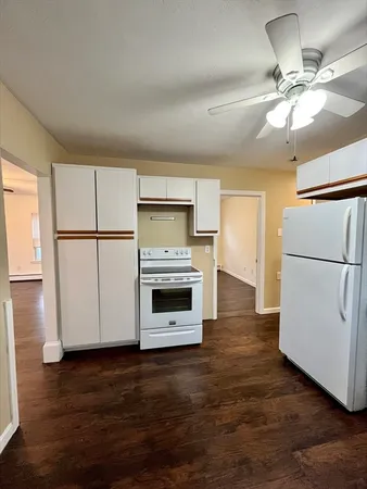 $2,350 | 470 Main Street, Unit 2, Bridgewater, MA 02324
