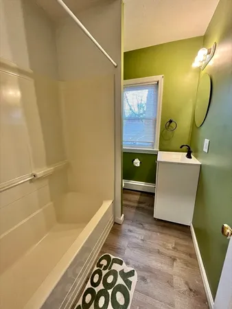$2,350 | 470 Main Street, Unit 2, Bridgewater, MA 02324