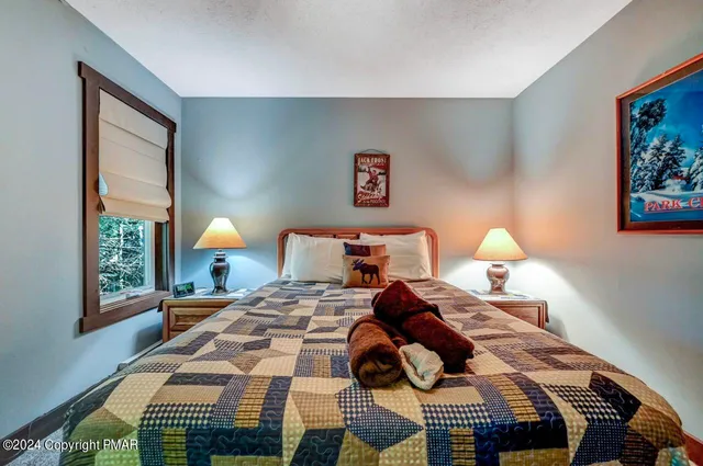 $224,900 | 11 Downhill Lake, Lake Harmony, PA 18624