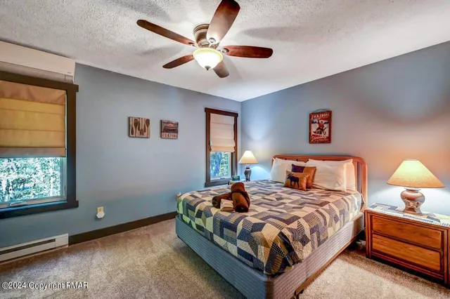 $224,900 | 11 Downhill Lake, Lake Harmony, PA 18624