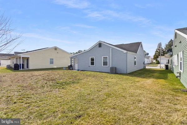 $265,000 | 224 Huntington Drive, Southampton, NJ 08088