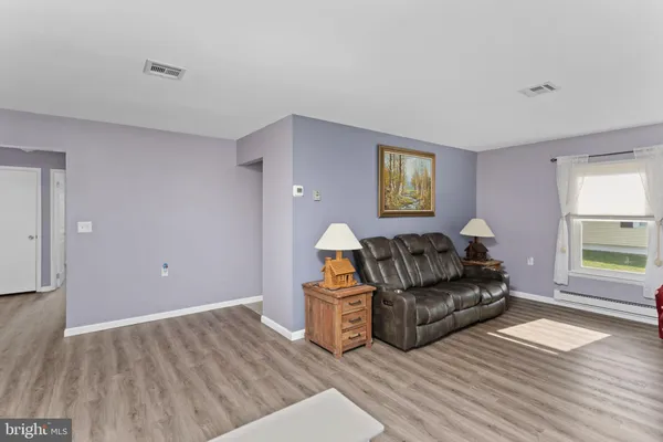 $265,000 | 224 Huntington Drive, Southampton, NJ 08088