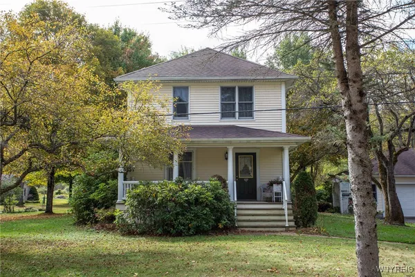 $974,999 | 5029 Humphrey Road, Great Valley, NY 14741