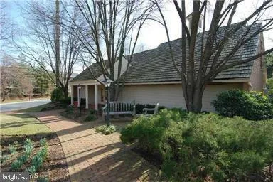 $4,200 | 5726 Brewer House Circle, Rockville, MD 20852