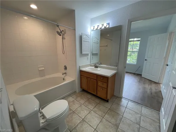 $1,625 | 7905 Preserve Circle, Unit 134, Naples, FL 34119